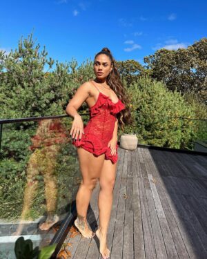 Ravyn Rochelle Instagram - Let’s give ‘em somethin to talk about 🌹 lingerie @urbanoutfitters