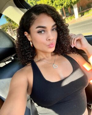 Ravyn Rochelle Instagram - Thankin god everyday for my eyesight 🙏🏼