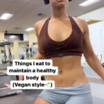 Ravyn Rochelle Instagram - Things I eat to maintain a snatched body!! Vegan style 🥑🍃 one thing i do is always try to cook at home!! I know what’s going in my food and where it comes from and it allows me to have all the freedom to explore and try different things cause i really love throwing ingredients together 🤣 so these are some of my recent favorite dishes to make! Make sure to screenshot for your next meal!! 🌮🍝 1. Peanut or almond butter fruit toast w spelt bread 2. Red lentil penne pasta w beyond meat spaghetti 3. homemade green juice (A NEED) 4. Eggplant veggie tacos (broccoli & cauliflower & tomatoes) 5. Wild rice jackfruit plate or bowl 6. Coconut sugar oatmeal Comment if you like health vids and want more 💖 #meals #food #vegan #veganrecipes #health #wealth #snatched #body #fitness #motivational #veganfood #mealplan #mealprepideas #nomeat #fruitfirst #recipes