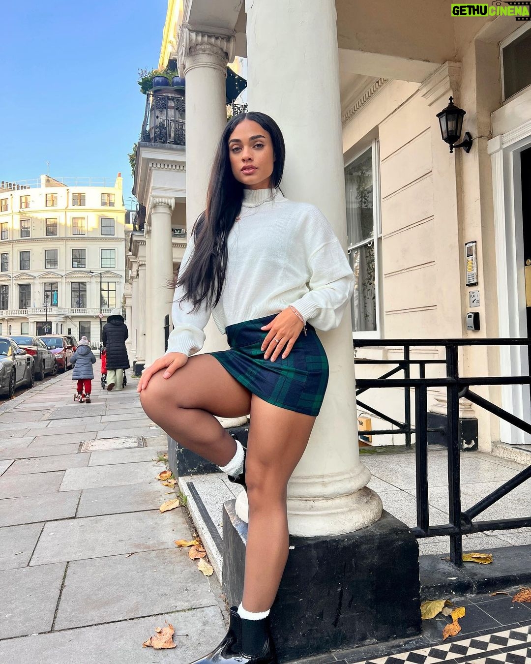 Ravyn Rochelle Instagram - London was everything i dreamed it was😍🇬🇧 London, United Kingdom