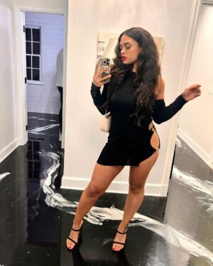 Ravyn Rochelle Instagram - Just cause they say they gone ride don’t mean they loyal 💯 dress @prettylittlething