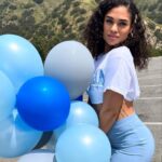 Ravyn Rochelle Instagram - Life is really turnin up 🎉🎈🍾 I’m so excited to really dig DEEP in my artistry & live this new chapter in NYC going to Columbia University 🗽thank you to everyone for your love, generosity and support as alwaysssss 🫶🏼💗 #columbiauniversity #ivyleague #artstudent #acting #theater #nyc #columbaddie #gofundmeisnotactive Burbank, California