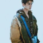 Raynold Tan Instagram - POV: You found out santa isn't real🥲 swipe > to see the stages of grief Outfit @dolcegabbana / Bag @rimowa Styled by @josiahchua Groomed by @zoel.makeup Photo by @jaydenation
