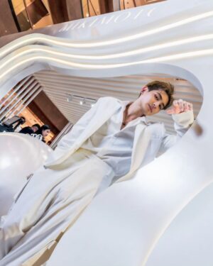 Raynold Tan Instagram - All things white 🤍 

Thank you for having me  @official_mikimoto @accesscoms #mikimoto #mikimoto130

Photos by @that_josep / @nplusc.co
Styled by @josiahchua 
Makeup by @zoel.makeup