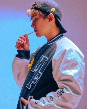 Raynold Tan Instagram - Suckin' too hard on your lollipop, oh love's gonna get you down🎶

Outfit: @moncler x @fragmentdesign_official / @gustocollectivesea 
Styled by @josiahchua 
Groomed by @zoel.makeup 
Photo by @jaydenation