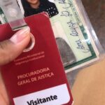 Rayza Alcântara Instagram - Gente vamos compartilhar esse post pra tentar ajudar na busca de um leito de UTI pra a minha avó! Conto com todos vocês nesse momento, minha vó está numa policlínica há 4 dias, apareceu vaga em 3 hospitais e nunca tem equipamento pra ela. Policlínica Agamenom Magalhães