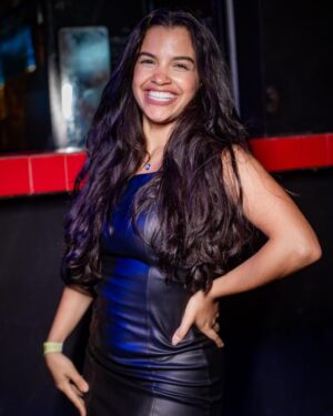 Rayza Alcântara Instagram - #tbt de quando transformei minha quinta numa sexta!✨💃🏽

@zackfotografo