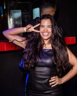 Rayza Alcântara Instagram - #tbt de quando transformei minha quinta numa sexta!✨💃🏽

@zackfotografo