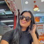 Rayza Alcântara Instagram - Vivendo e conhecendo a mim mesmo cada vez mais!🖤 São Paulo, Brazil