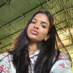 Rayza Alcântara Instagram - O que a vida quer da gente é coragem, e se der medo, vai com medo mesmo!🤍 São Paulo, Brazil