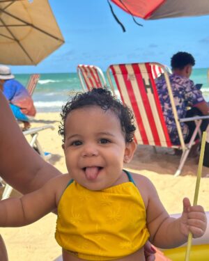 Rayza Alcântara Instagram - O início da semana foi do jeito que eu mais gosto!🌴☀️🤍