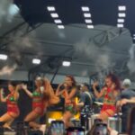 Rayza Alcântara Instagram - Assistindo o show o tempo todo e refletindo no quanto Anitta é poderosa, com certeza tem um pouco dela na mulher que sou hoje. Que momento! @ensaiosdaanitta 💜