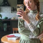 Rebecca Flint Instagram - I’m just a teenage dirtbag but make it Anne Shirley 💘🌱