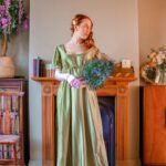 Rebecca Flint Instagram – neoclassicism and regency style, from 1700s 🧚 characterised by looser forms, short stays, and shirking some of the  artifice of previous dominant eras. ⁣
⁣
My favourite is the frequent use of gloves, especially opera gloves ✨ I feel like they are due a return to daily dress, how about you?
