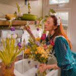 Rebecca Flint Instagram – The only way to celebrate the beauty of spring! 💐 Since discussing the art history of flowers lately, I just had to fill my home with them too. The bouquet in the jug is from my dear friend @adelicate_ ⁣⁣🌸
⁣⁣
⁣
⁣
⁣
⁣
⁣
#springflowers #ukflowers #freshcutflowers #farmcore #naturecore #fairyaesthetic #gardencore #forestcore #cottagecoreaesthetic #flowercore #cottagecorecommunity #cottagecorefashion #cottagecoregirl #floweraesthetic #meadowcore #vintagefarmhouse #countryhomedecor #cottagekitchen #countrycottage #cottagecharm #cottagelife #townandcountry #countryandtownhouse #springgarden #periodproperty #countrykitchen #countrylivingmagazine #rustickitchen #farmhousekitchen #englishcountrygarden⁣
⁣
⁣ London, United Kingdom