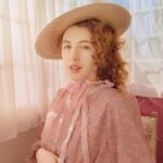 Rebecca Flint Instagram - DRESS LIKE IT’S 1737: Rococo Era 🇫🇷⁣ ⁣ The impactful Rococo period, whilst relatively short-lived, was defined by artists like François Boucher, Jean-Honoré Fragonard, and later, Elisabeth Vigée Le Brun. ⁣ ⁣ 💭 The muses portrayed were often celebrities of the day - Madame de Pompadour, Marie Antoinette, and other various various mistresses to the elite, captured in a boisterous, ostentatious, whimsical, and sometimes erotic fashion.⁣ ⁣ 👑 It had a distinct colour palette, with rich jewel tones, and ladies were painted wearing courtly attire, with bright pink blushed cheeks, over-paled skin, and decadent powdered heads of curls.⁣ ⁣ 💐 Nestled between the Baroque and Neoclassical styles, it was a trend that ricocheted throughout Western Europe in the 18th Century, and the contrasts from artifice and excess to simplicity and traditionalism are one we see continuing even today within our cultural trend cycle.⁣ ⁣ Do you have a favourite piece of Rococo art? Let me know yours ✍️⁣ ⁣ ⁣ ⁣ ⁣ #rococodress #francoisboucher #jeanhonorefragonard #elisabethvigeelebrun #allabout18thcentury #historiccostume #rococo #historicalfashion #rococostyle #rococofashion #rococoart #1700s #fashionmuseum #1700sfashion #marieantoinette #marieantoinettestyle #18thcentury #frenchelegance #frenchart #18thcenturyfashion #periodcostume #dresshistory #louisxvi #princessdress #theheartofslowliving #wherefairiesdwell #grandmacore #faecore #ofwhimsicalmoments #thisjaneaustenlife⁣ Château de Versailles