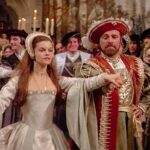 Rebecca Flint Instagram - THE FRENCH HOOD: FASHION HISTORY 👑⁣ ⁣ This headband was made illegal in the 1500s - but we still don’t know what it really looked like 🤔⁣ ⁣ 💭Known as the French Hood, this layered fabric headdress appeared in paintings all across Europe in the Tudor period. Worn by many queens and noblewomen, upon reaching peak popularity in the mid-century, Henry the 8th even passed a law stating that the wearing of French Hoods with trims of gold, pearls, or jewels would be illegal for women who were not married to a man who owned at least one horse 🐎 ⁣ ⁣ Popular imaginings of the French Hood lead us to believe that it’s a stiff crescent of fabric that sits above the head. It’s inspired fashion for centuries, including Prada’s puffy headbands of SS19 👜⁣ ⁣ But... what did it really look like? ‼️⁣ ⁣ The truth is a little different to the movies. Based on statues, and side-profile images, it becomes clear that the French Hood would have laid flat atop of the head, and less like a tiara than thought. 🏰⁣ ⁣ 😭 but Sadly, though the French Hood is an iconic piece of fashion history, there are no known surviving original pieces left in existence, leaving its exact construction and styling a mystery lost to time to this day.⁣ ⁣ 🤝 primary source: http://frenchrenaissancecostume.com/wordpress/wp-content/uploads/2010/07/The-French-Hood-14-Jan-2017.pdf⁣ ⁣ ⁣ ⁣ ⁣ #frenchhood #tudorcostume #fashionhistory #historicalfashion #historicalcostume #historyoffashion #fashionhistoryfriday #fashionhistorylover #fashionhistoryblogger #fashionhistory101 #fashionhistoryclass #historyfashion #pradaheadband #pradass19 #1500s #15thcentury #16thcentury #thetudors #anneboleyn #henryviii #perioddrama #historicaldress #periodcostume #tudors #anneboleyncosplay #oldeurope #historyofroyals #royalhistory #kingsandqueens #gablehood⁣ Hampton Court Palace