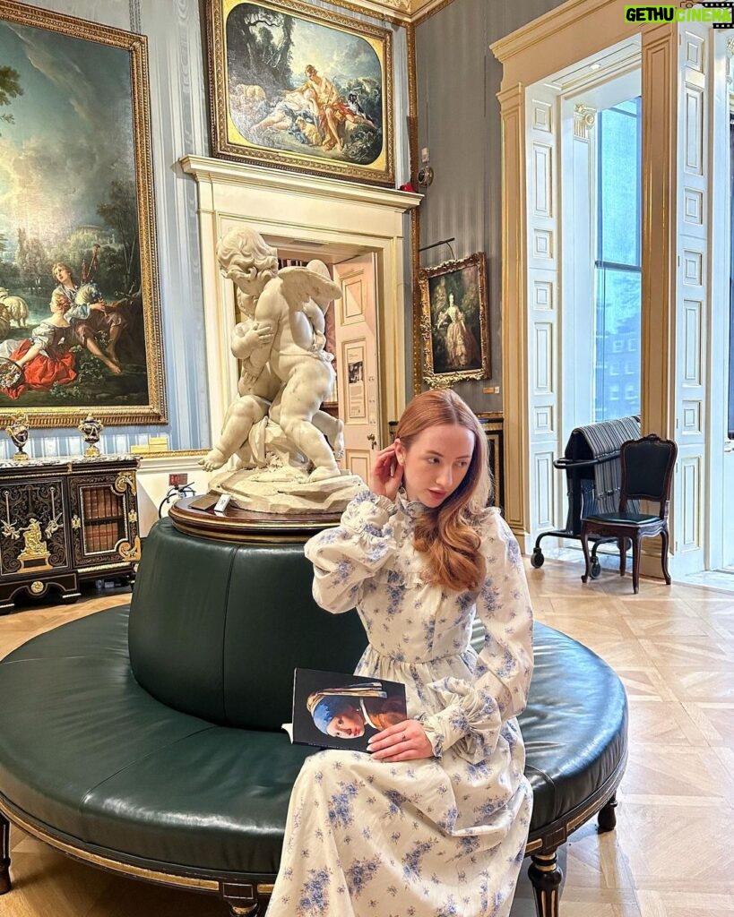 Rebecca Flint Instagram - peaceful moments 👗 taking in the rococo elegance of @wallacemuseum dress is vintage quad, from @curiousorange_vintage_costume at @frockmevintagefair #vintageprairiedress #70sprairiedress #prairiedressobsessed #prairiedress #charityshopfashion #edwardianfashion #modernvintage #vintagelinens #70sdress #70svintagedress #70sdressmaking #70sfashioninspiration #70sfashion #1960sstyle #1970s #70sstyle #vintagefrench #antiqueboutique #romanticvintagedress #ofwhimsicalmoments #coquette #angelcore #coquetteaesthetic #parisiennegirl #asecondofwhimsey #princesscore #angelkin #softgirl #softgirlaesthetic #romanticstyle