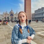 Rebecca Flint Instagram - Exploring the top of the buildings in Venice 🇮🇹 📍 #vintageprairiedress #70sprairiedress #prairiedressobsessed #prairiedress #charityshopfashion #edwardianfashion #70sdress #neobaroque #canalettoandvenice #canalettovenezia #baroquearchitecture #18thcentury #historical #historylovers #18thcenturyart #1700s #neoclassicism #venicelife #venezia #historyofart #historyart #artandhistory #arthistorynerd #classicalpainting #arthistory #classicalart Venice, Italy