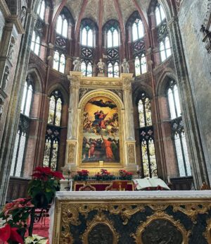 Rebecca Flint Instagram - visiting my favourite painting IRL ✝️ Assunta by Titian, 1515 🕊️ I have been lucky to see it 3x in my life, but the last time it was being conservated and under scaffolding so I missed out! Making things right on this trip 😊🇮🇹 

The second and third is giuseppe borsato’s painting of a painting 🖼️ 

#assunta #titian #venice #classicalart #classicart #highrenaissance #renaissance #italianrenaissance #1500s #1500sart #16thcentury #16thcenturyart #arthistory