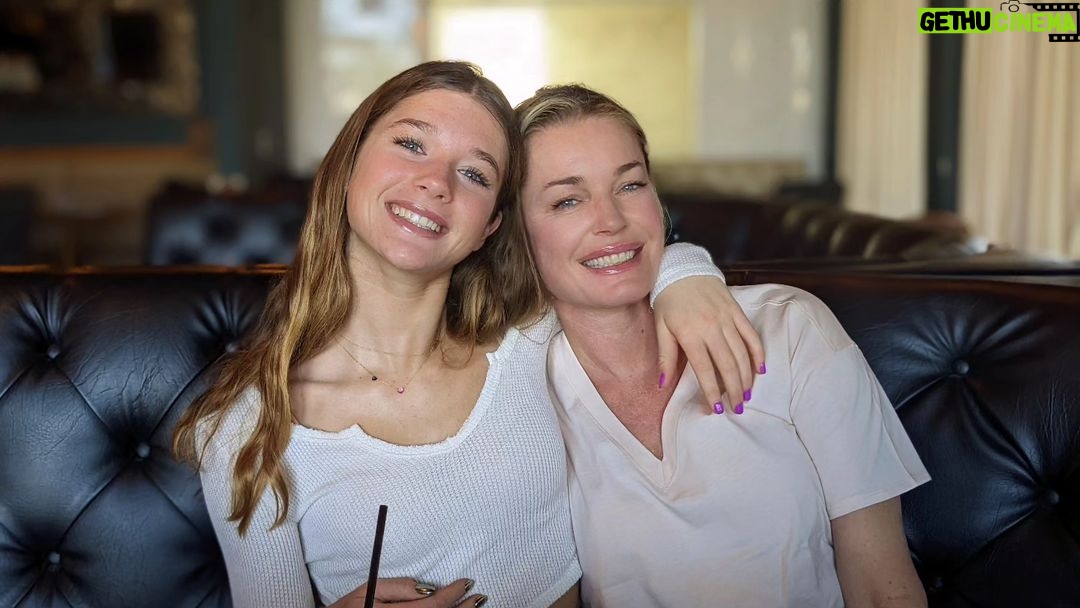 Rebecca Romijn Instagram - Brunch dates.