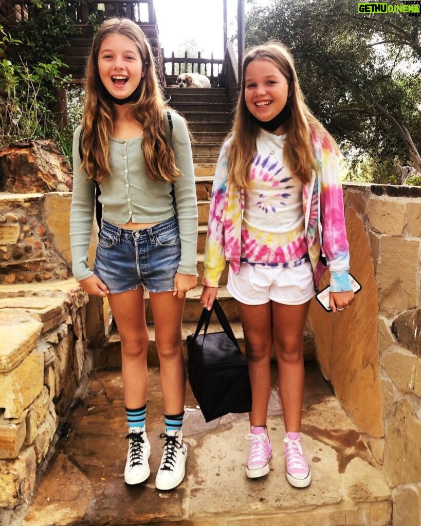 Rebecca Romijn Instagram - Slight dress code violation but 1st day of 7th grade went without a hitch.