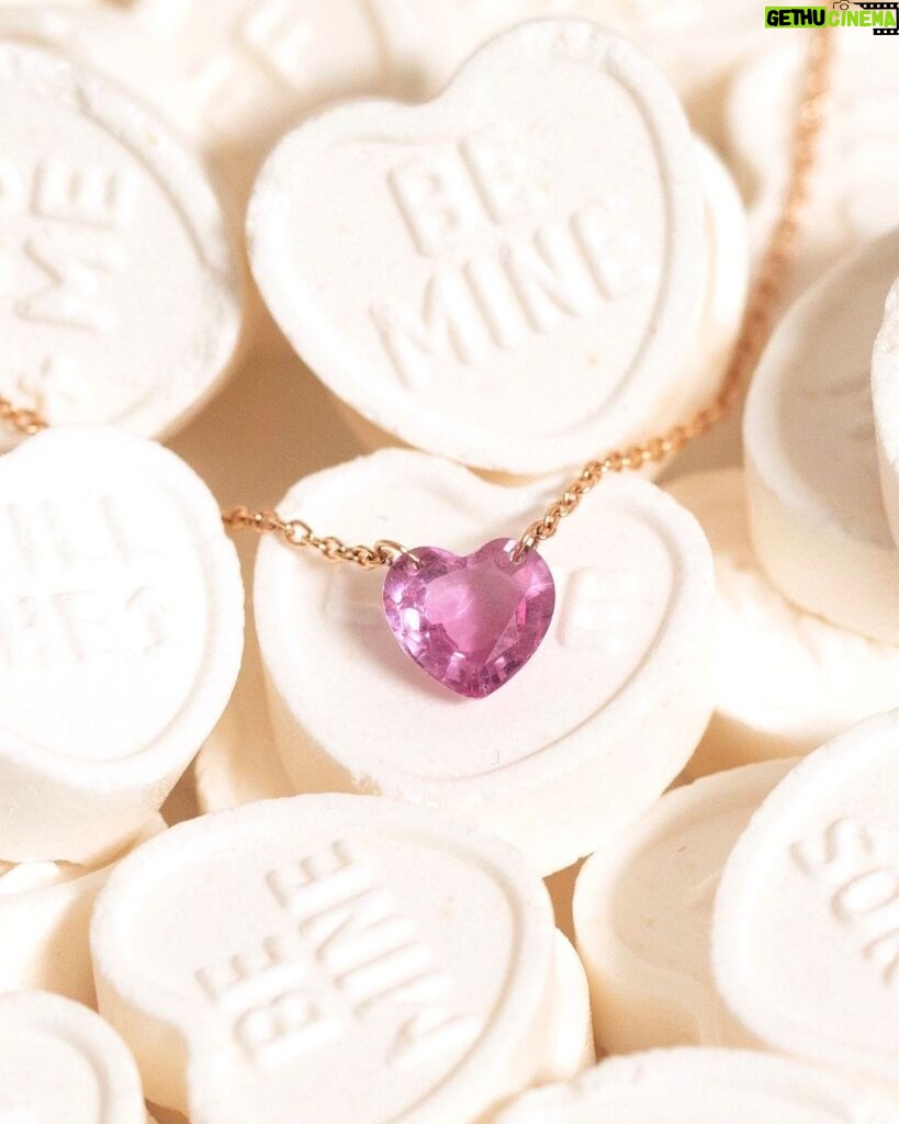 Rebecca Romijn Instagram - GIVEAWAY 💕 To celebrate the launch of the Maya Brenner x Rebecca Romijn collaboration we’re giving away a Sweetheart necklace from the collection to one lucky winner! Just in time for Valentine's Day! How to enter: ✔️Follow @charliedollyjewelry + @Mayabrenner ✔️Like the giveaway post on both accounts ✔️Tag a friend in the comments(the more comments the more entries 😉) Guidelines: The winner must be 18 or older to enter, and is chosen at random and informed via DM. The giveaway ends Feb 8th at 8 am PST. This giveaway is not sponsored by Instagram.