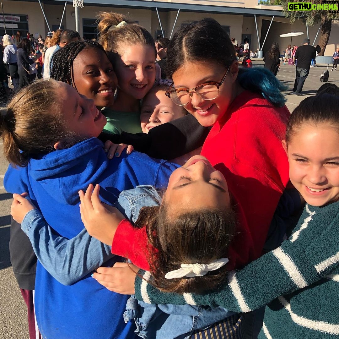 Rebecca Romijn Instagram - So proud of my little girl today, I cried. Don’t know where she learned empathy from. Sure wasn’t from me or @mrjerryoc