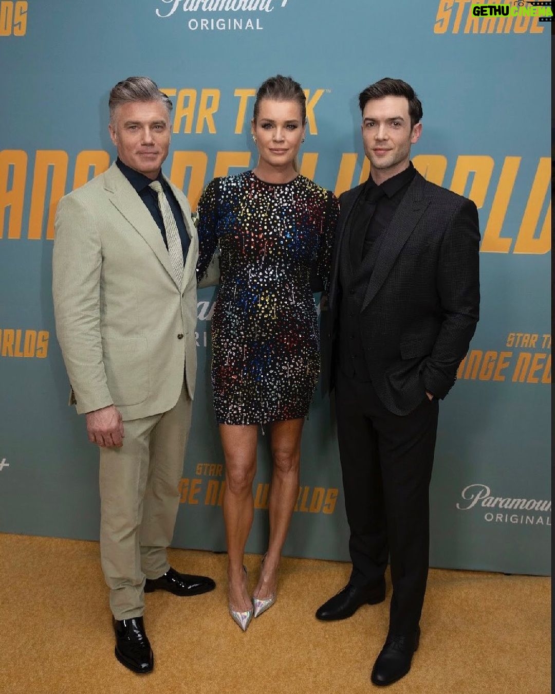 Rebecca Romijn Instagram - 💛💛💙 Pike Una Spock #StrangeNewWorlds