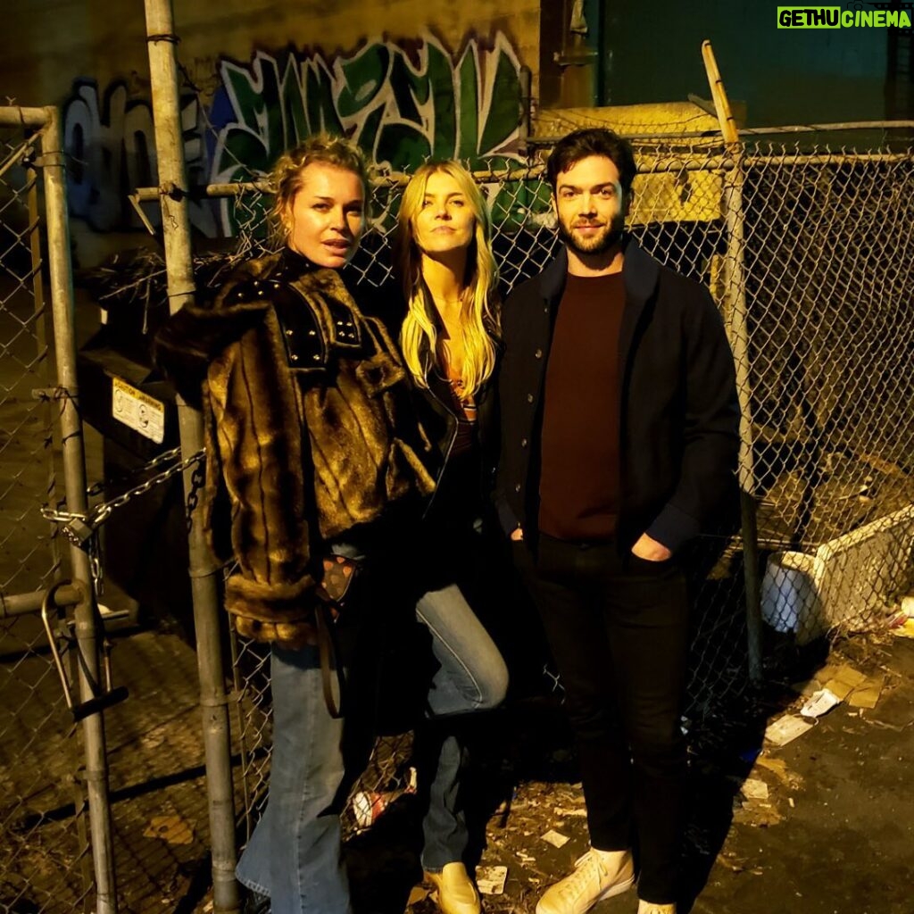 Rebecca Romijn Instagram - New band alert THE RODDENBERRIES