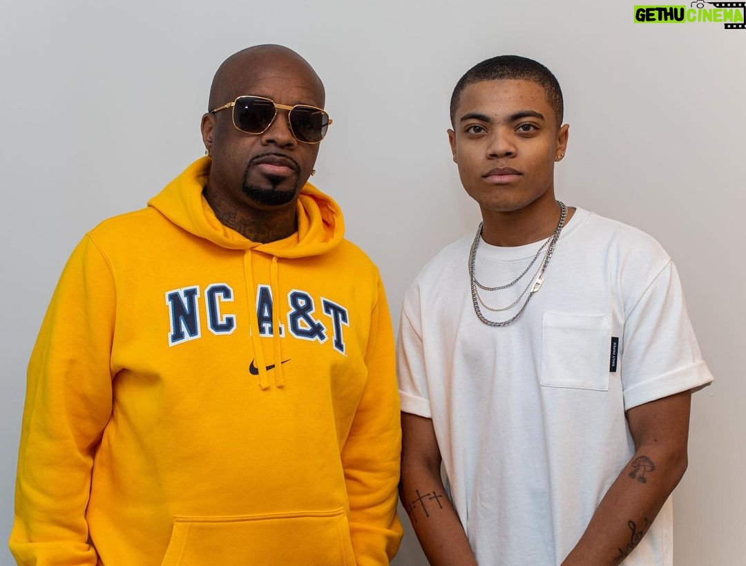 Reed Shannon Instagram - 365 Impact Tour with @thebighomecoming @walmart @ncatsuaggies ✌🏽🚀😌 North Carolina A&T State University