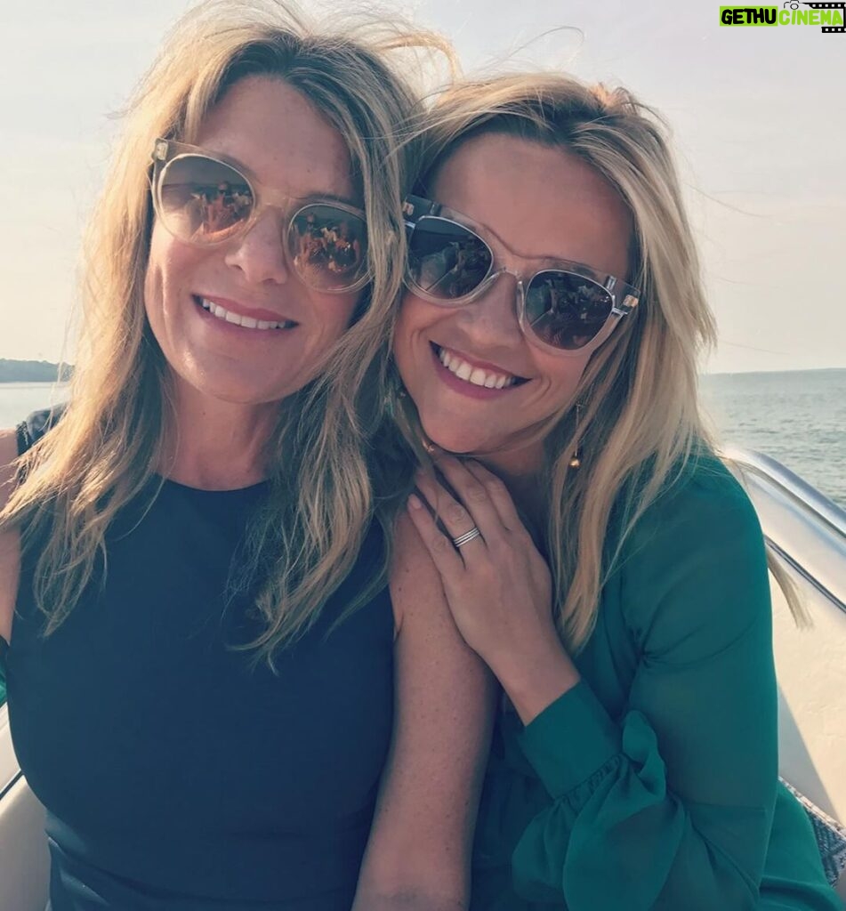 Reese Witherspoon Instagram - Happy Birthday to my bestie @jennybelushi who is always ready for a spicy-skinny margarita , a long walk with lots of dogs , or a mean game of Rummy Kub! I ❤️ you, Jenny!
