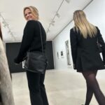 Reese Witherspoon Instagram - January in Paris 🍷❄️🖼️