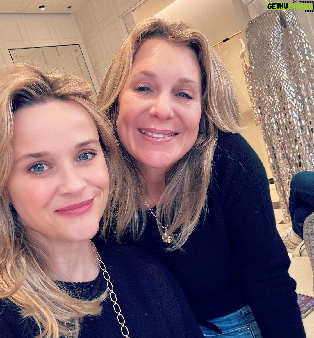 Reese Witherspoon Instagram - Happy Birthday to my bestie @jennybelushi who is always ready for a spicy-skinny margarita , a long walk with lots of dogs , or a mean game of Rummy Kub! I ❤️ you, Jenny!