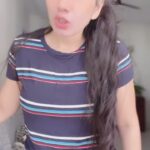 Reeta Mewada Instagram - Udi udi jaye #mobile #display #trending #comedy #trendingreels follow @reetamewada18 #fun 🙏🏻❤️
