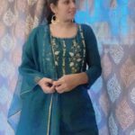 Reeta Mewada Instagram - Write a caption... A real, classy attitude comes from wearing a salwar suit.💚#dress #tadisnal_look❤️