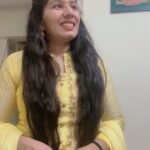 Reeta Mewada Instagram - 😊🫶🏻उस के चेहरे की चमक के सामने सादा लगा आसमाँ पे चाँद पूरा था मगर आधा लगा #sadgi #simplelife रीता….🫶🏻❤️
