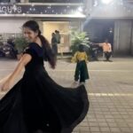 Reeta Mewada Instagram - Garba night #garba #garbanight #trendingsongs #trending #trendingreels follow @reetamewada18 🙏🏻💃🏻