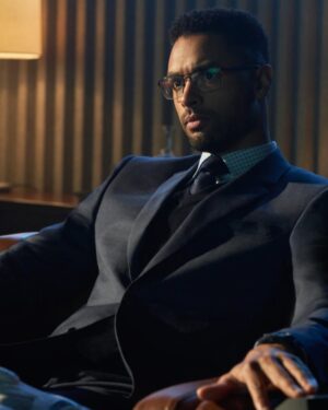Regé-Jean Page Instagram - I can’t wait for you all to meet Denny Carmichael…

Get ready for #THEGRAYMAN 
July 15 theatres 🎥 
July 22 @netflix 🍿

@therussobrothers
