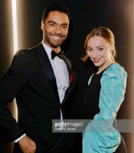 Regé-Jean Page Instagram - The 👑and I . . . #Bridgerton represent 🎩🐝❤️ #Netflix #Shondaland @alfreddunhill #dunhillBAFTA