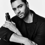 Regé-Jean Page Instagram - Hi 👋🏽 New fragrance. New re-fillable bottle. New face of Armani Code. Watch this space. x —— @Armanibeauty #ArmaniBeauty #ArmaniCode @giorgioarmani
