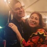 Regina Spektor Instagram – Hi friends in Cincinnati, OHIO! I’m here to play for you tonight! Can’t wait! @bradymusiccenter 8pm 💕💫🎶 
Here are some random pics from the road so far 🌟
1. Soundcheck in Evanston IL 
2. Post show with @danielryanvideo (he’s showing off his gold tooth 🦷 )
3. Farmer’s market from hotel window (& I can’t COOK😭👩‍🍳🔥)
4. A lovely couple I met 😍
5. Reflections in Milwaukee 
6. A reminder to all who travel- especially women- please keep your doors locked, and check room carefully 💕

Thanks to @orleenyc for my beautiful stylin’👗😘