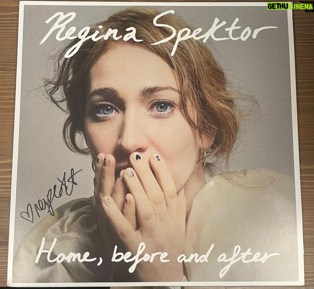 Regina Spektor Instagram - Now you can sign up to my text list for a chance at a signed copy of my album Home, before and after! You can sign up* by texting REGINASPEKTOR to 29147. Tour is over, but this way we can keep in touch about fun future things💕 *US only. 5 Msgs/Month. Reply STOP to cancel, HELP for help. Msg & data rates may apply. Terms & privacy: slkt.io/4BdC