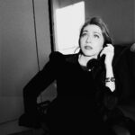 Regina Spektor Instagram - Hi friends! I’m excited to announce that now I’ll have a text list to help us stay up to date and connected on the latest tour, music, and merch news ☎️✨ You can sign up* by texting REGINASPEKTOR to 29147 📞🌟 *US only. 5 Msgs/Month. Reply STOP to cancel, HELP for help. Msg & data rates may apply. Terms & privacy: slkt.io/4BdC 📸 @shervinfoto