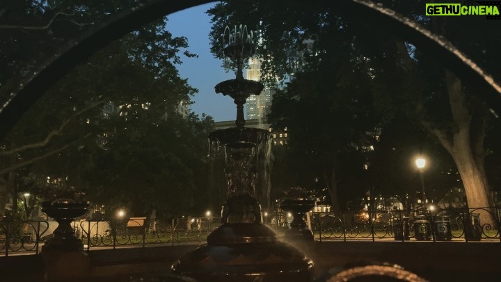 Reid Scott - 276 Likes - Even in the rain, I still love you, New York.