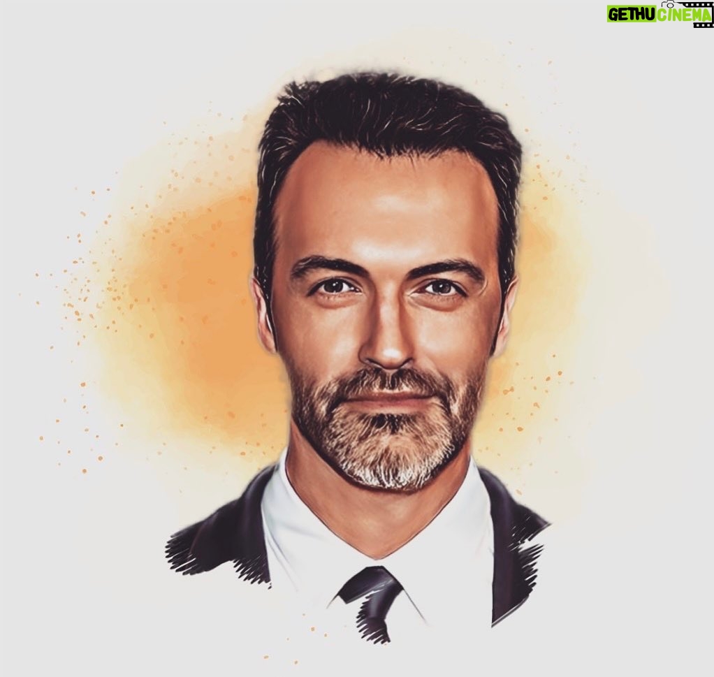 Reid Scott Instagram - Healthy cartoon spray tan in this one