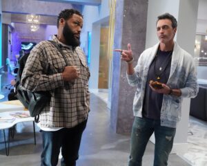 Reid Scott Instagram - #FlashbackFriday to some fun times on #blackish ! I really enjoyed filming with @anthonyanderson and the rest of the cast and team.

Watch the Farewell Season on Tuesday’s at 9:30/8:30c on ABC and Stream on Hulu. @blackishabc