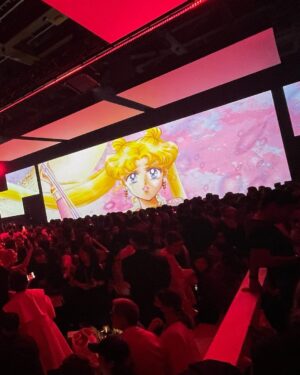 Reika Kirishima Instagram - CHANEL-DAKAR
MetiersdArt Collection2022/2023
show ＆ party
投稿がちょっと遅くなりました。
刺激的で素敵な夜を
ありがとうございました🖤
ジェニーちゃん可愛かった！

Thank you🙏
styling... @rena_semba 
makeup.. @fusakomakeup 
hair.... @kotaro__hair 

#chanel 
#CHANELMetiersdArt
#chaneldakar
