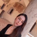 Reika Kirishima Instagram - フランチェスコ聖堂と関連遺跡群は、 世界文化遺産に指定されています。 そしてアッシジ は地震で被害にあった街でもあるんです。 フランチェスコ聖堂もその被害にあい修復されました。 美しい自然と共にいつまでも 優しく穏やかに在り続けてほしいです🕊️ ホテルで頂いた地図も載せました。 アッシジ は大きな街ではないのですが 私は必ず迷子になるという… （泊まったホテルは🤫） #italy #assisi #perugia #umbria #basilicadisanfrancesco #santachiara Assisi, Italy