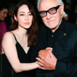 Reika Kirishima Instagram - こんばんは。ティム・ロスです。 本日5月13日は ハーヴェイ・カイテル様の お誕生日じゃありませんか✨ おめでとうございます🎉🎉🎉 ファンとしては これは今夜、作品観なきゃです! 何を観ようかワクワクで 名作ばかりで夜更かしですな🎞 オーラが凄くて優しくて紳士で カッコ良くて本当に素敵なお方でした✨ 私の大切な大切な思い出です🤝 #harveykeitel #happybirthday #oscars#chanel#party #losangeles#hollywood #tbt #mymemories The Beverly Hills Hotel